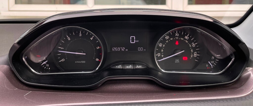 Used Peugeot 2008 2015 for sale - 76086915: Photo 20