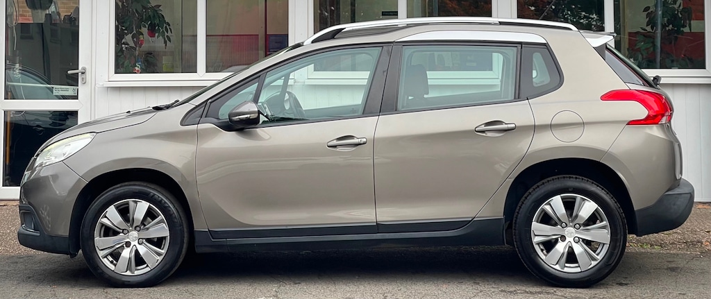 Used Peugeot 2008 2015 for sale - 76086915: Photo 25