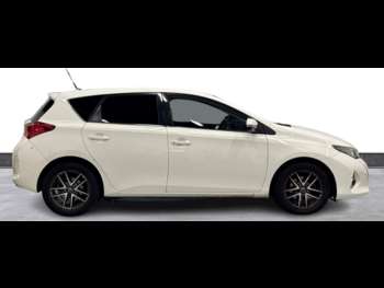Used Toyota Auris 2014 for sale - 74980166: Photo