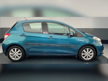 Used Toyota Yaris 2012 for sale - 75751626: Photo