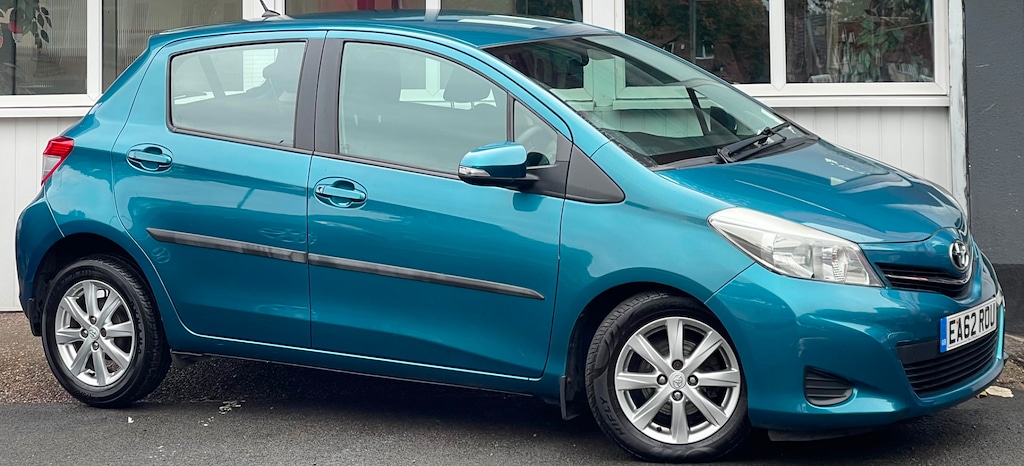 Used Toyota Yaris 2012 for sale - 75751626: Photo 3