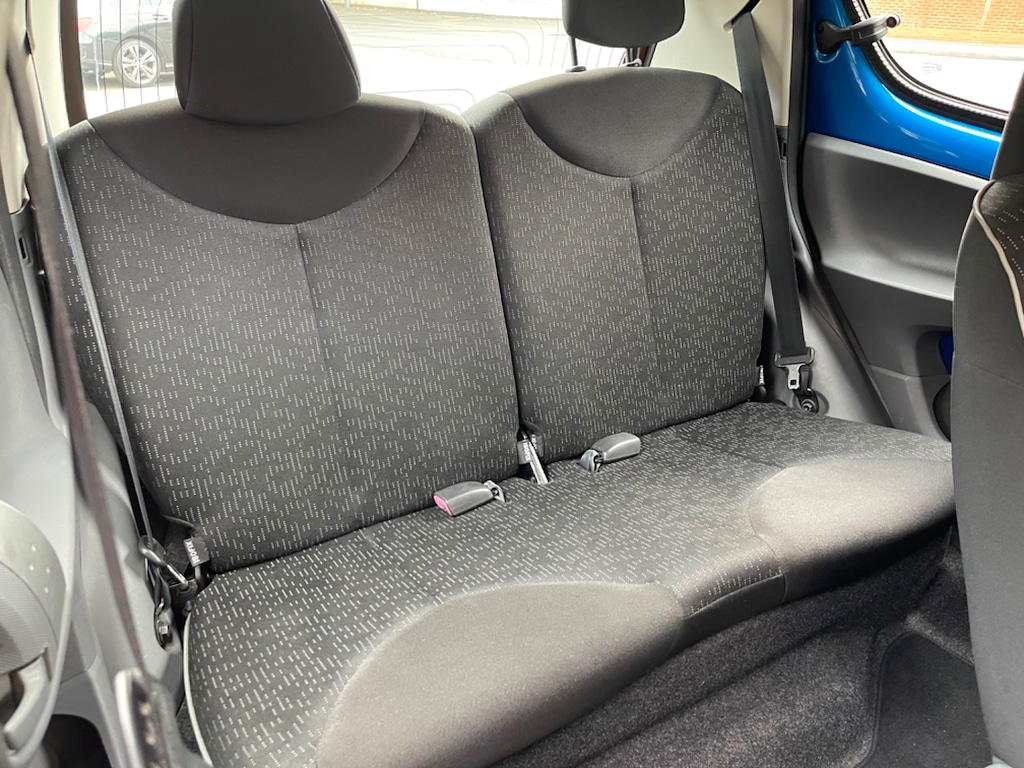 Used Peugeot 107 2010 for sale - 76092188: Photo 11