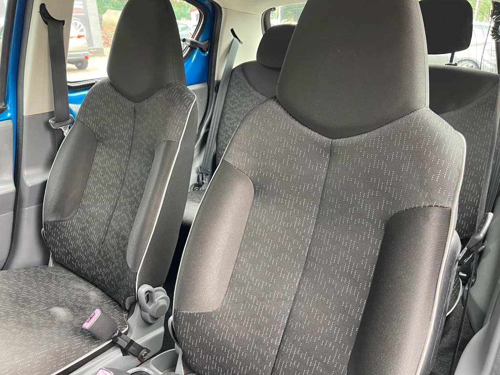 Used Peugeot 107 2010 for sale - 76092188: Photo 13