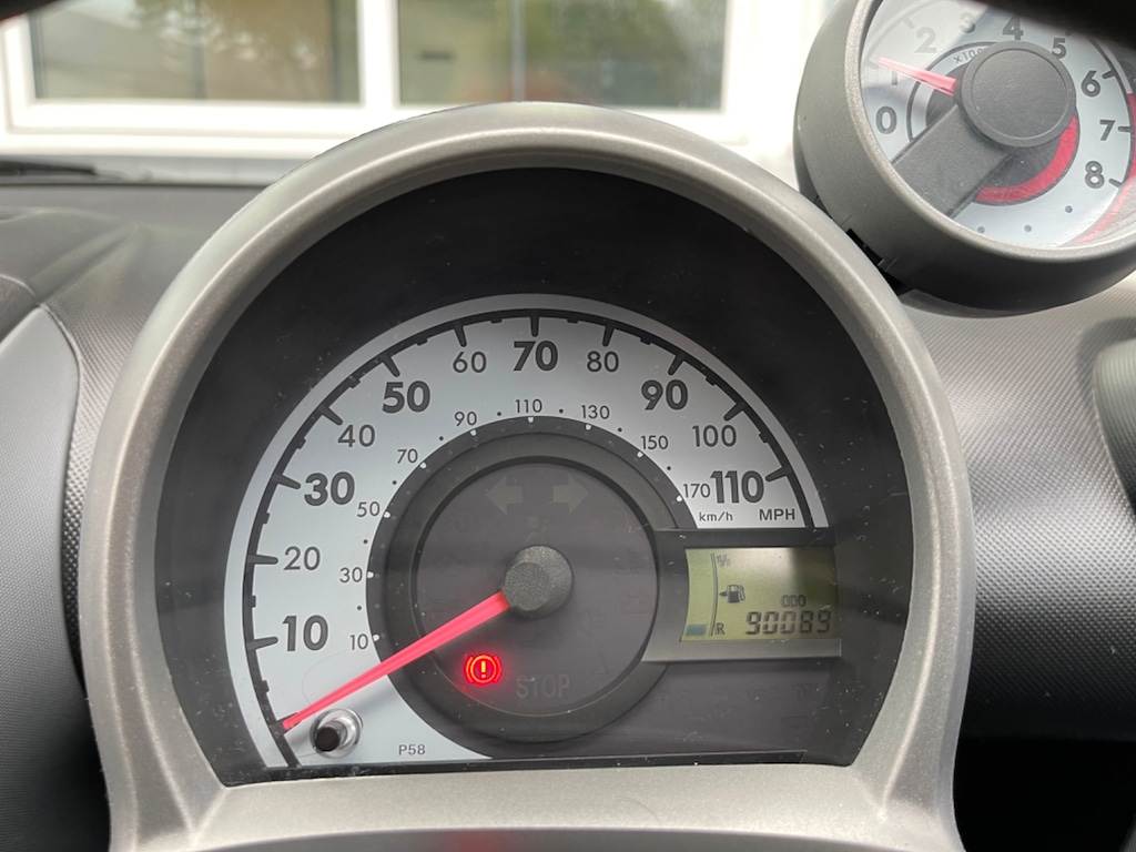 Used Peugeot 107 2010 for sale - 76092188: Photo 14