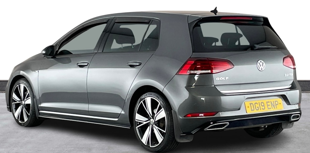 Used Volkswagen Golf 2019 for sale - 78042390: Photo 2