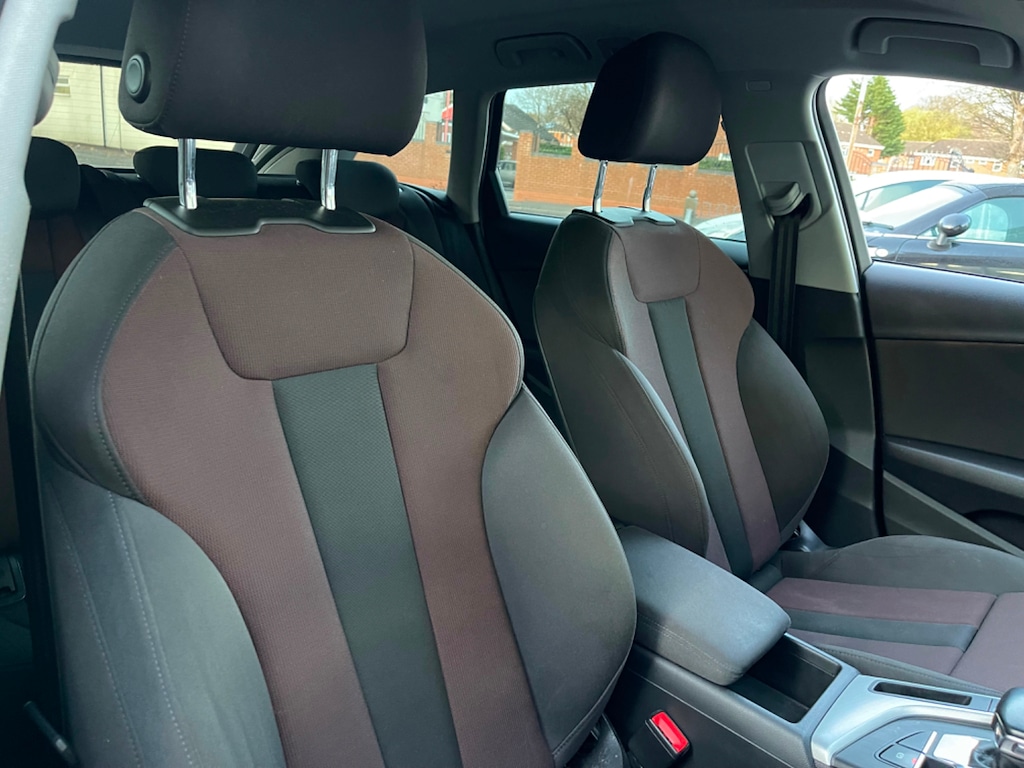 Used Audi A4 Avant 2017 for sale - 76603084: Photo 15