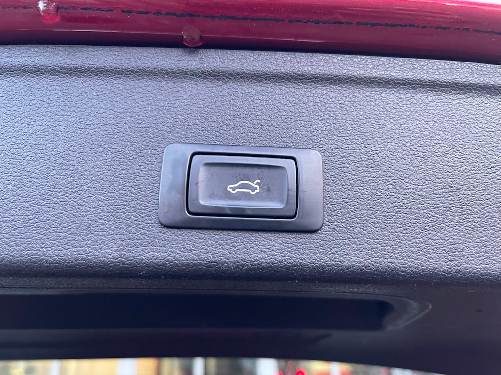 Used Audi A4 Avant 2017 for sale - 76603084: Photo 16