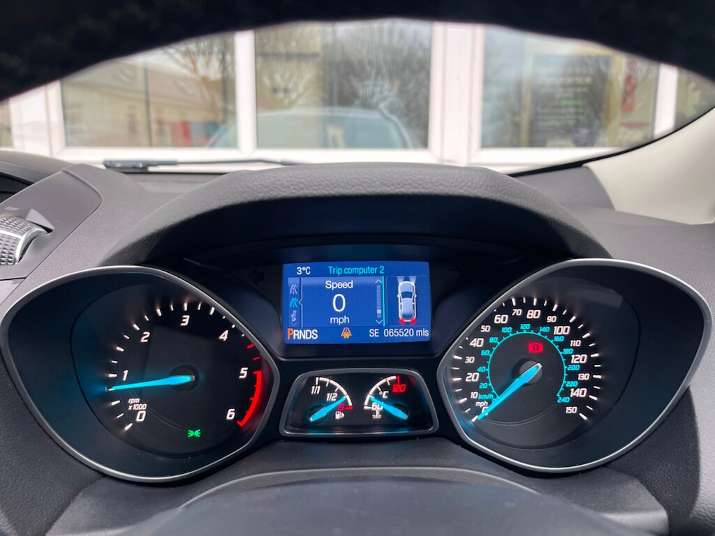 Used Ford Kuga 2015 for sale - 77607244: Photo 22