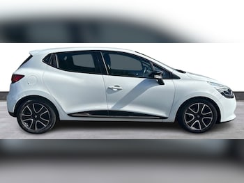 Used Renault Clio 2015 for sale - 75910727: Photo