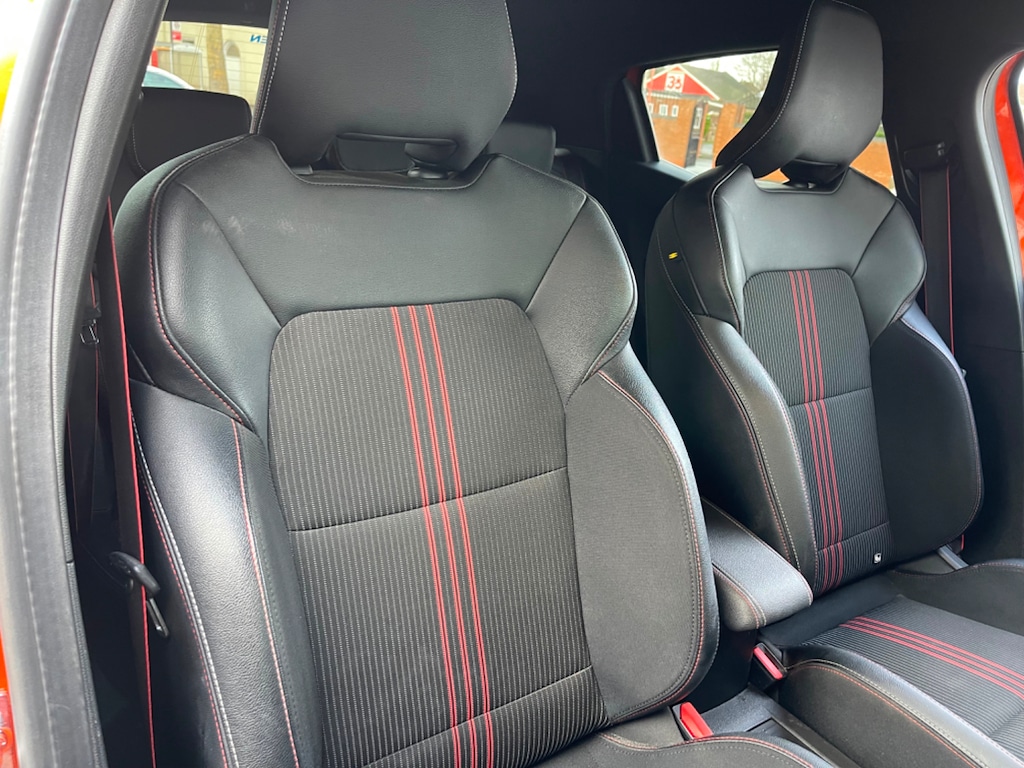 Used Renault Clio 2022 for sale - 76796691: Photo 15