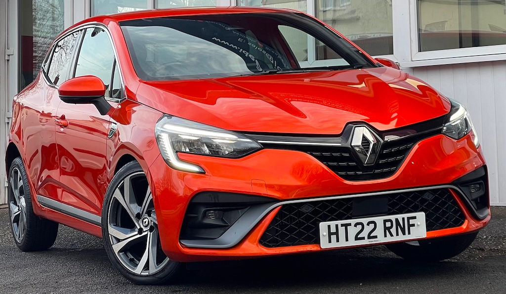 Used Renault Clio 2022 for sale - 76796691: Photo 2