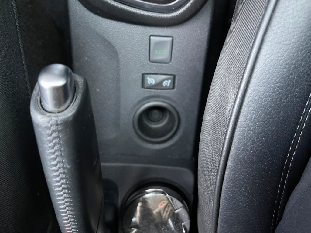 Used Renault Captur 2018 for sale - 77660703: Photo 25