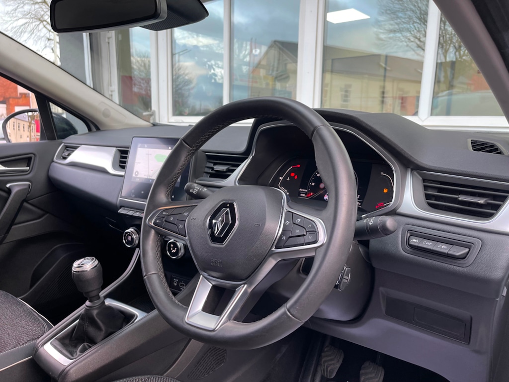 Used Renault Captur 2022 for sale - 77393654: Photo 9