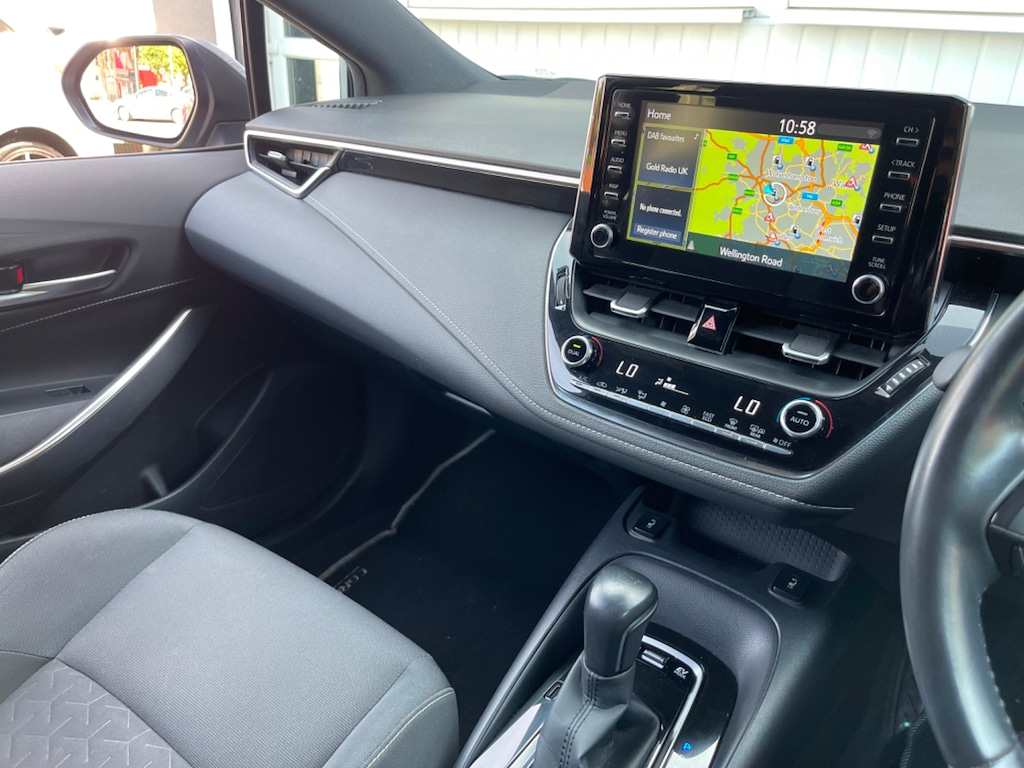 Used Toyota Corolla 2020 for sale - 77269502: Photo 29