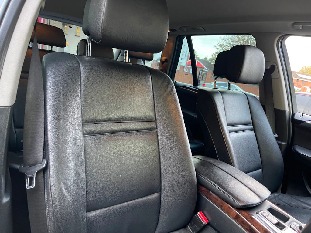 Used BMW X5 2010 for sale - 76285633: Photo 14