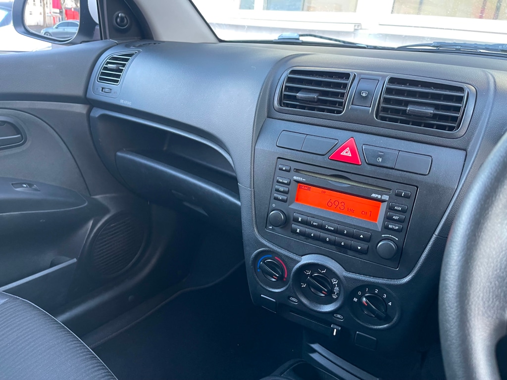 Used Kia Picanto 2010 for sale - 76640662: Photo 18