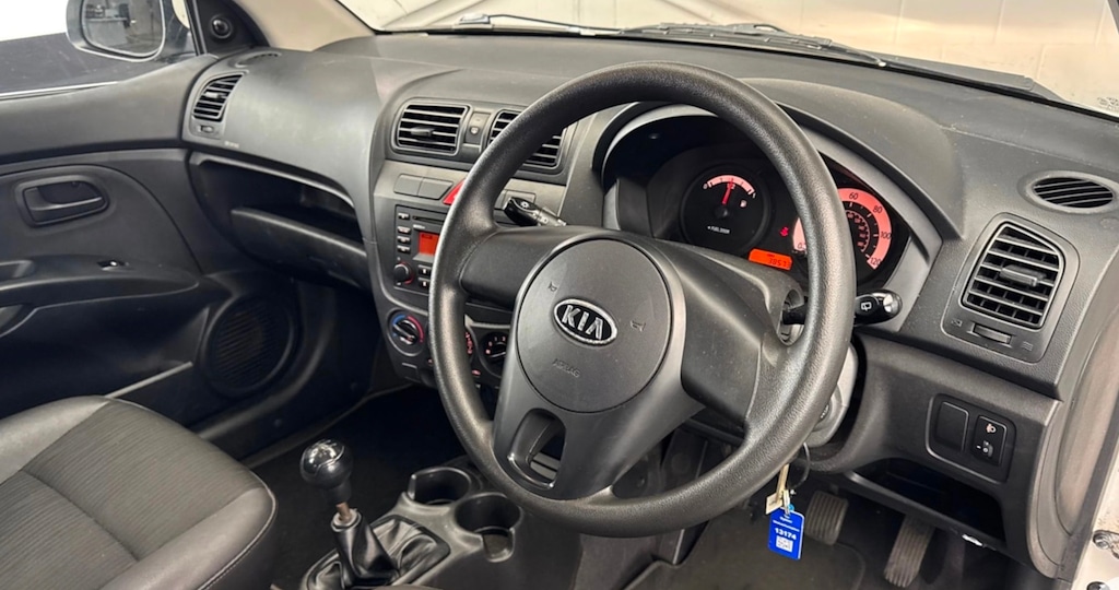 Used Kia Picanto 2010 for sale - 76640662: Photo 6