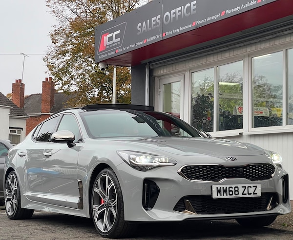 Used Kia Stinger 2019 for sale - 76271760: Photo 10