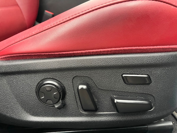 Used Kia Stinger 2019 for sale - 76271760: Photo 20