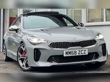 Used Kia Stinger 2019 for sale - 76271760: Photo