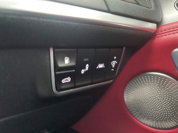 Used Kia Stinger 2019 for sale - 76271760: Photo 30