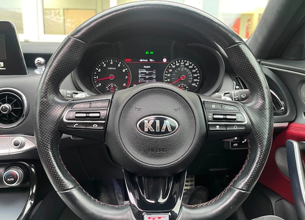 Used Kia Stinger 2019 for sale - 76271760: Photo 32