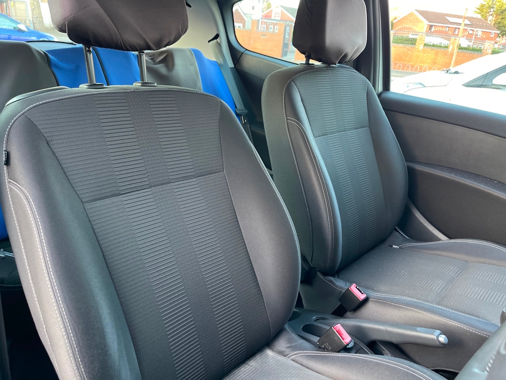 Used Renault Clio 2010 for sale - 77576747: Photo 11