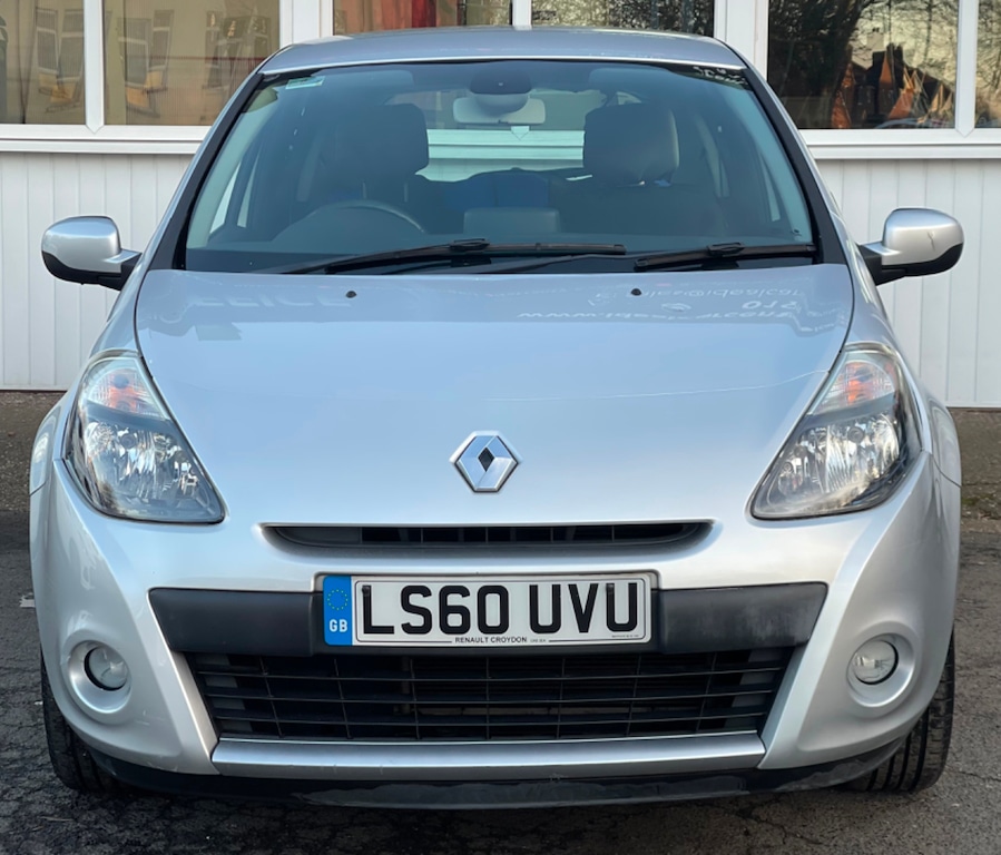 Used Renault Clio 2010 for sale - 77576747: Photo 21