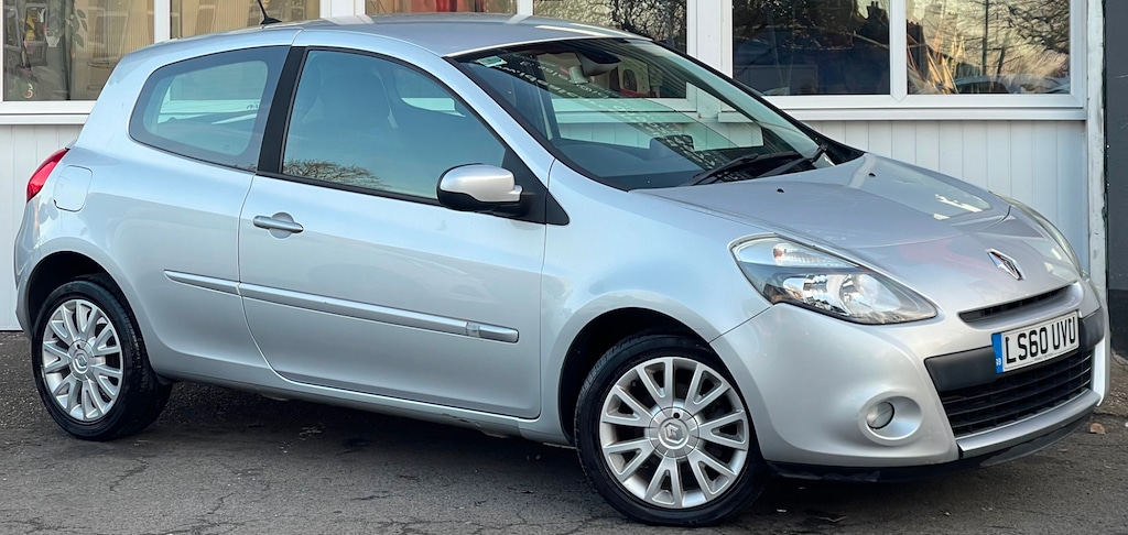 Used Renault Clio 2010 for sale - 77576747: Photo 3