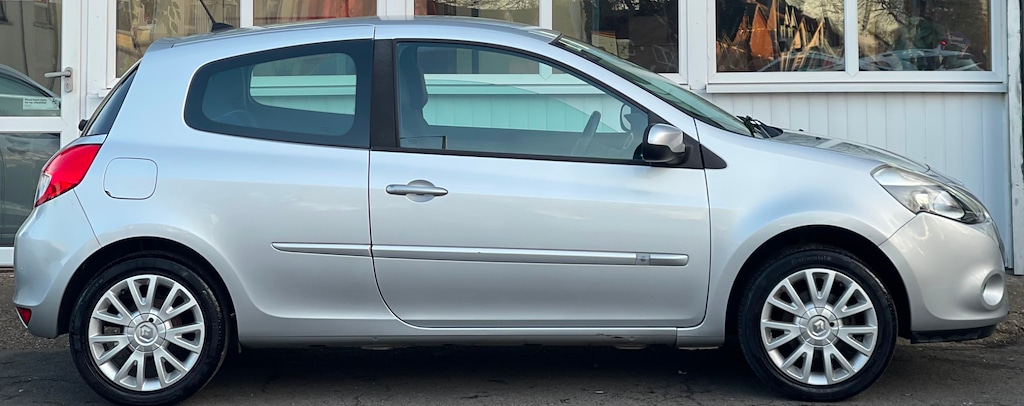 Used Renault Clio 2010 for sale - 77576747: Photo 5