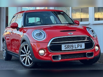 Used MINI Hatch 2019 for sale - 78581774: Photo