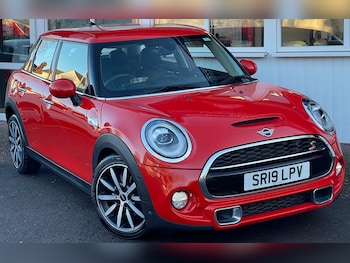 Used MINI Hatch 2019 for sale - 78581774: Photo