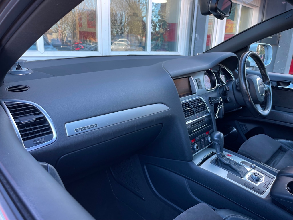 Used Audi Q7 2011 for sale - 76404944: Photo 23