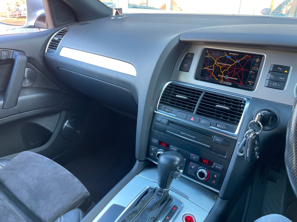 Used Audi Q7 2011 for sale - 76404944: Photo 37