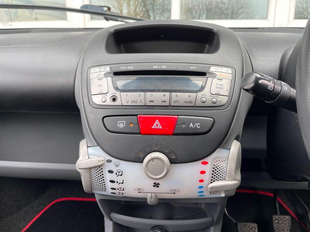 Used Peugeot 107 2009 for sale - 77795226: Photo 18