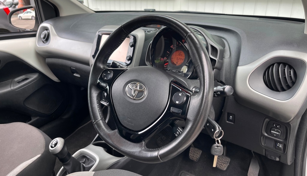 Vehicle 14