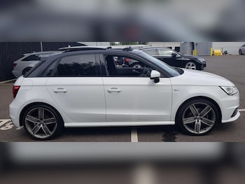 Used Audi A1 2017 for sale - 75625464: Photo
