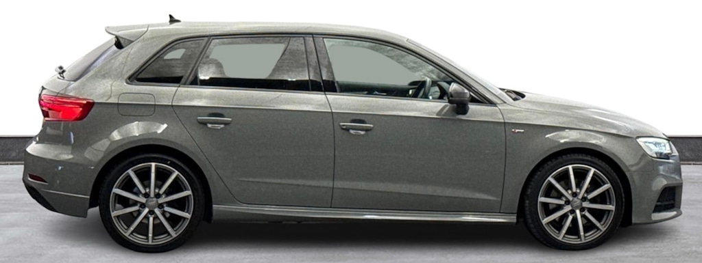 Used Audi A3 2020 for sale - 76818086: Photo 2