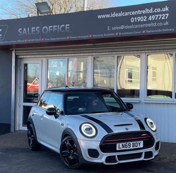 Used MINI Hatch 2019 for sale - 75571369: Photo 1