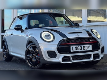 Used MINI Hatch 2019 for sale - 75571369: Photo