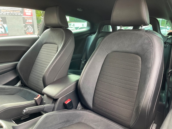 Used Volkswagen Scirocco 2015 for sale - 75569999: Photo 17