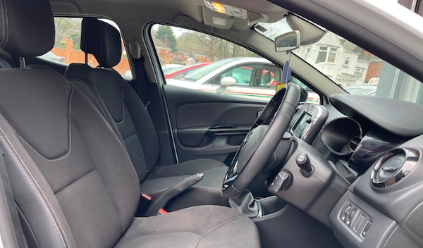 Used Renault Clio 2013 for sale - 75569829: Photo 10