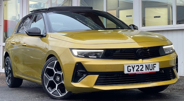 Used Vauxhall Astra 2022 for sale - 75571979: Photo 2