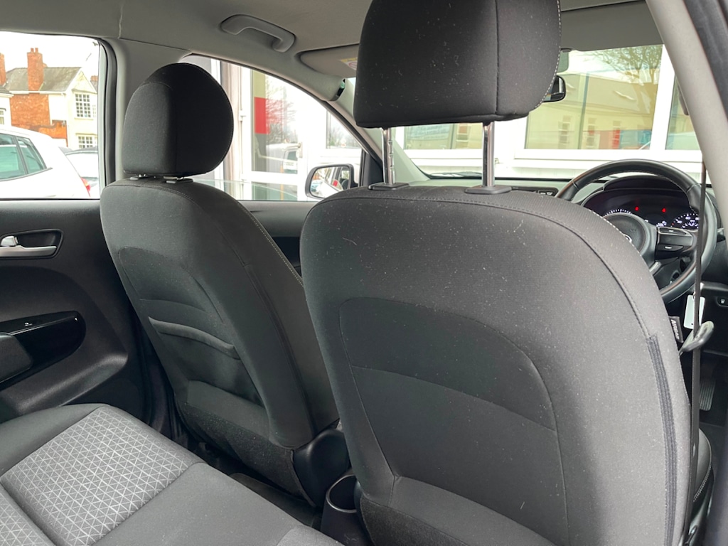 Used Kia Picanto 2019 for sale - 76835125: Photo 17