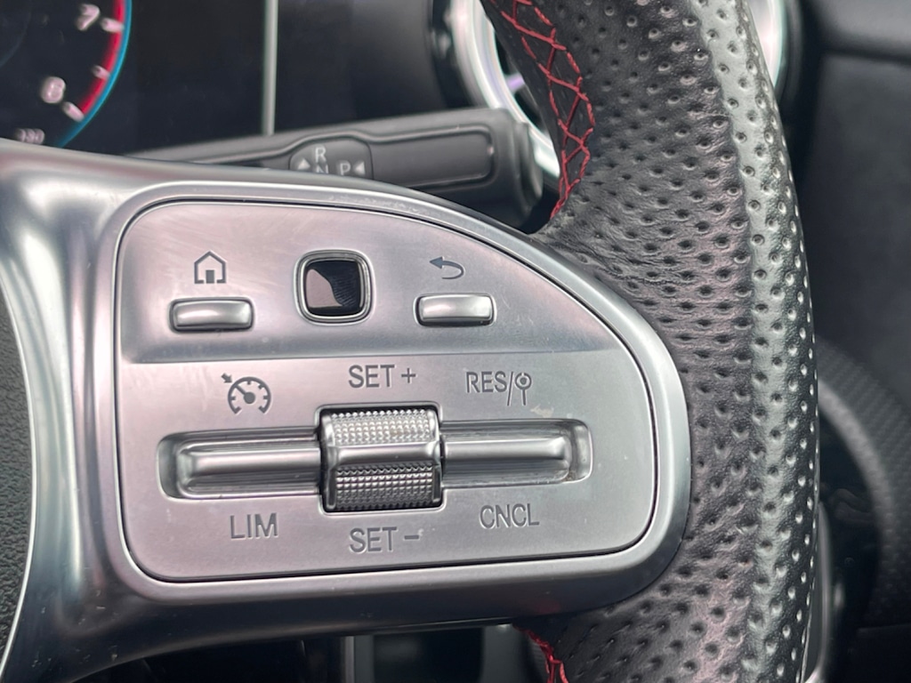 Used Mercedes-Benz A-Class 2018 for sale - 75751602: Photo 26