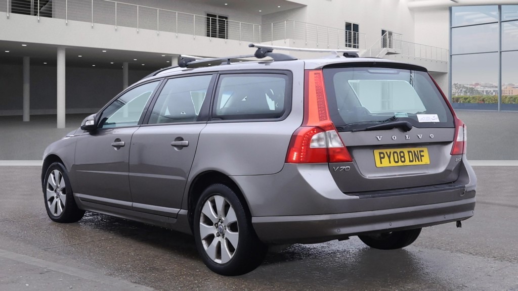 Used Volvo V70 2008 for sale - 76161586: Photo 4