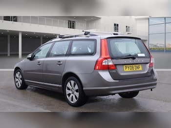Used Volvo V70 2008 for sale - 76161586: Photo