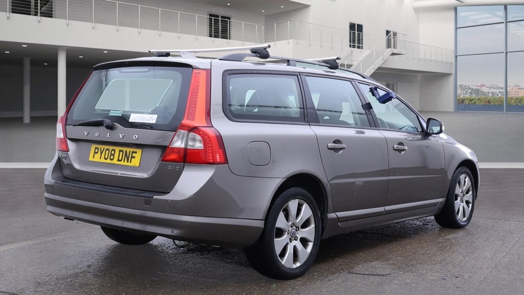 Used Volvo V70 2008 for sale - 76161586: Photo 5