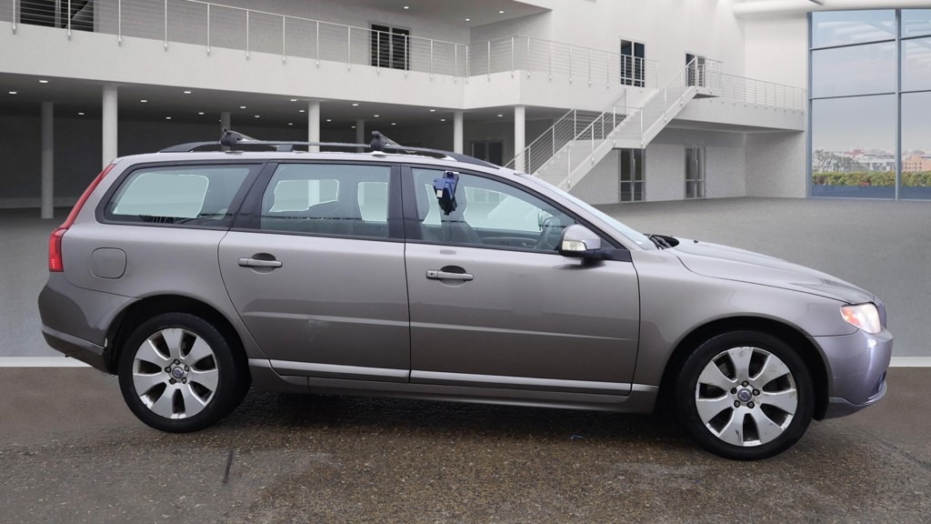 Used Volvo V70 2008 for sale - 76161586: Photo 6