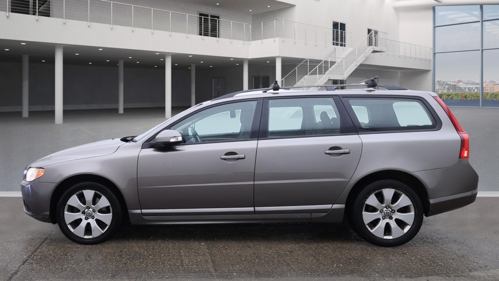 Used Volvo V70 2008 for sale - 76161586: Photo 7
